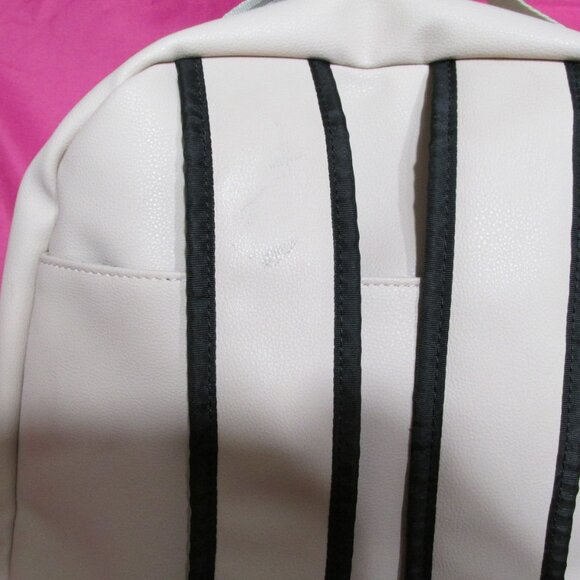 Petunia Picklebottom Axis Diaper Bag - Picture 4 of 13